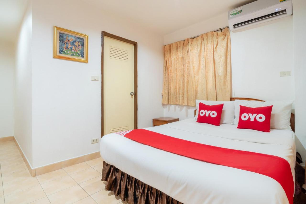 Oyo 811 Jasmine Villa Pattaya Buitenkant foto