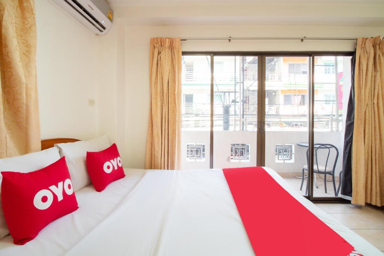 Oyo 811 Jasmine Villa Pattaya Buitenkant foto