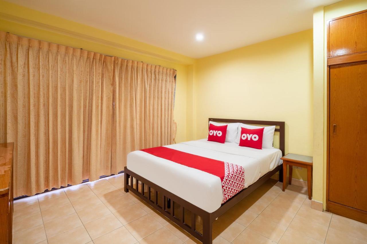 Oyo 811 Jasmine Villa Pattaya Buitenkant foto